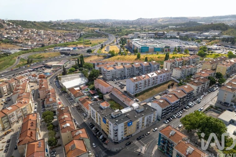 Apartamento T1 para Venda em Odivelas Foto 14