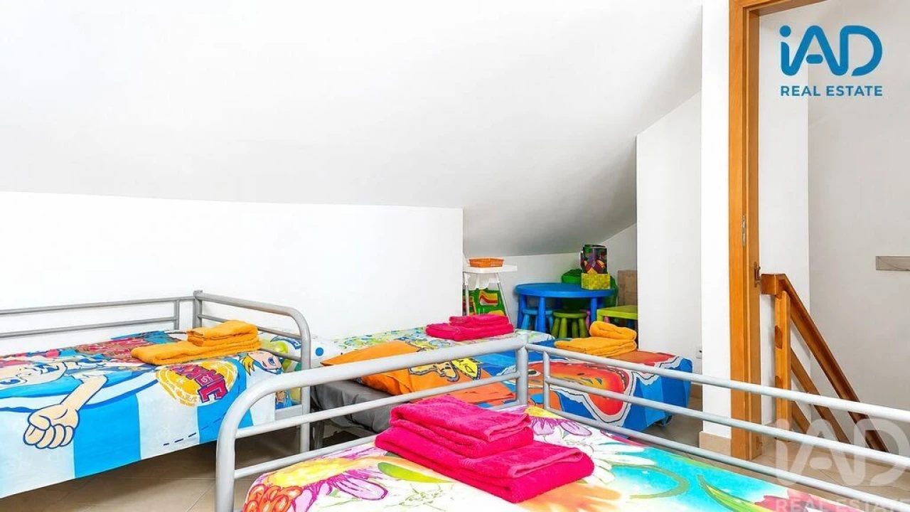 Moradia T4 para Venda em Vila Nova de Cacela Foto 12