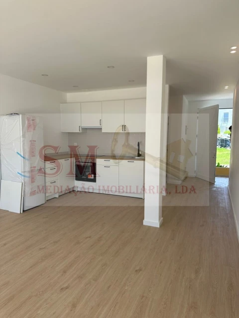 Apartamento T2 para Venda em Sesimbra (Castelo)
