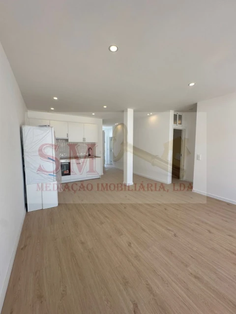 Apartamento T2 para Venda em Sesimbra (Castelo)