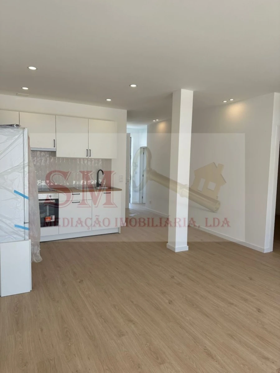 Apartamento T2 para Venda em Sesimbra (Castelo) Foto 6