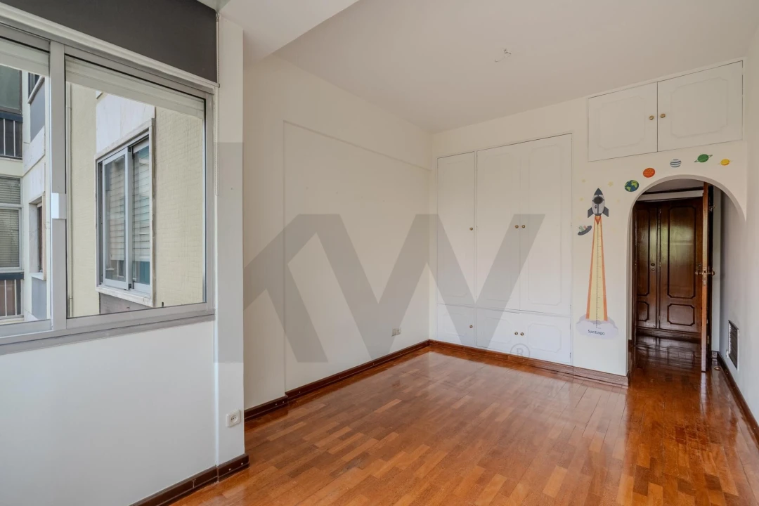 Apartamento T2 para Arrendamento em Areeiro Foto 22