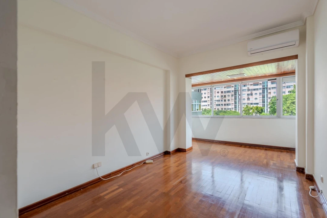 Apartamento T2 para Arrendamento em Areeiro Foto 15