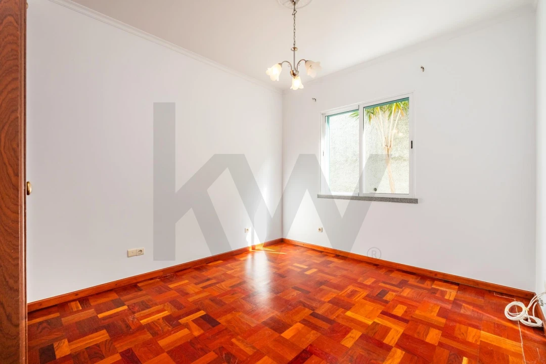 Moradia T2 para Venda em São Roque Foto 55