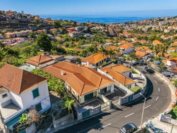 Moradia T2 para Venda em São Roque
