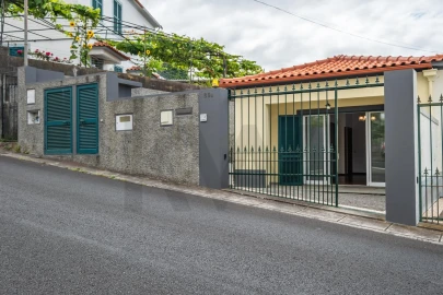 Moradia T2 para Venda em São Roque