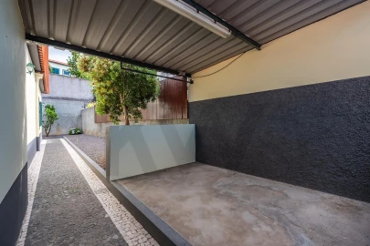 Moradia T2 para Venda em São Roque