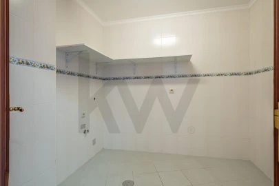 Moradia T2 para Venda em São Roque