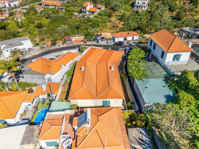 Moradia T2 para Venda em São Roque Foto 17