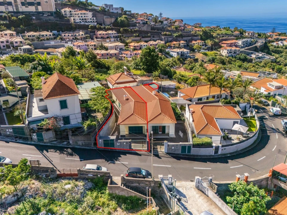 Moradia T2 para Venda em São Roque Foto 12
