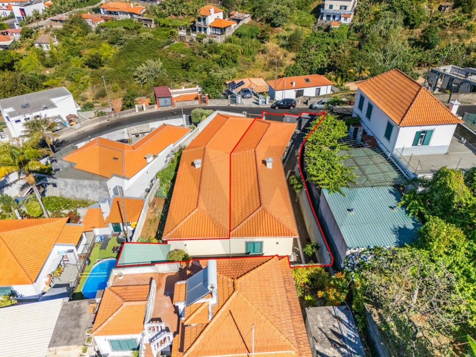 Moradia T2 para Venda em São Roque Foto 18