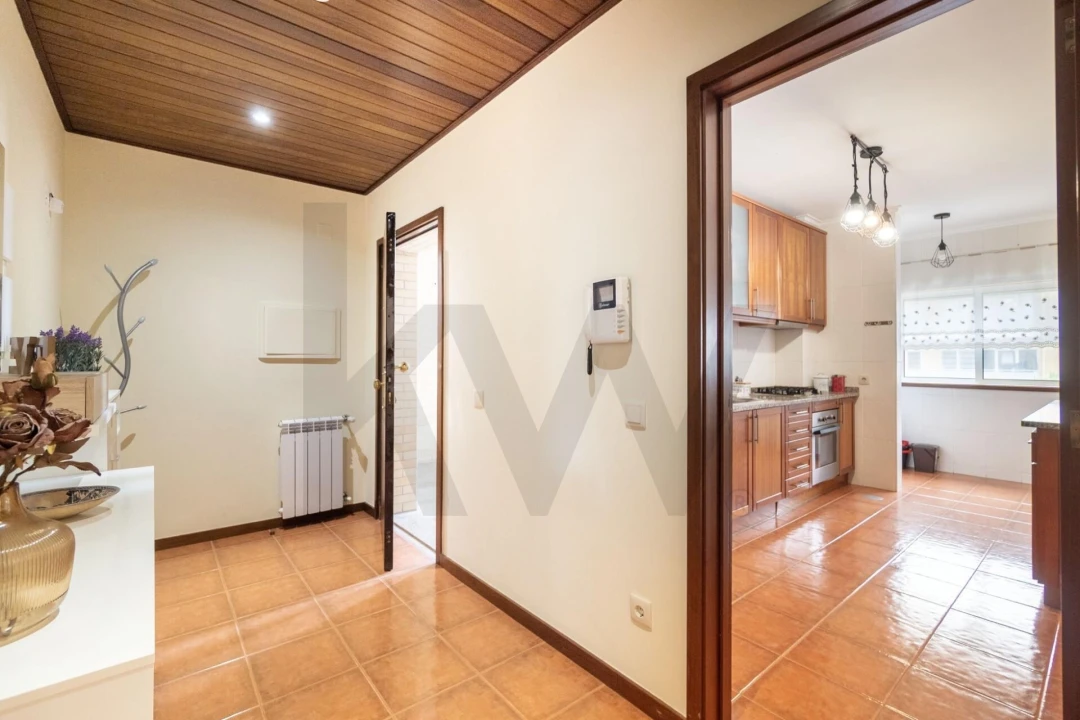Apartamento T3 para Venda em Esmoriz Foto 9