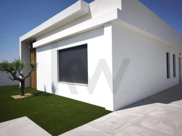 Moradia T3 para Venda em Azeitão (São Lourenço e São Simão)