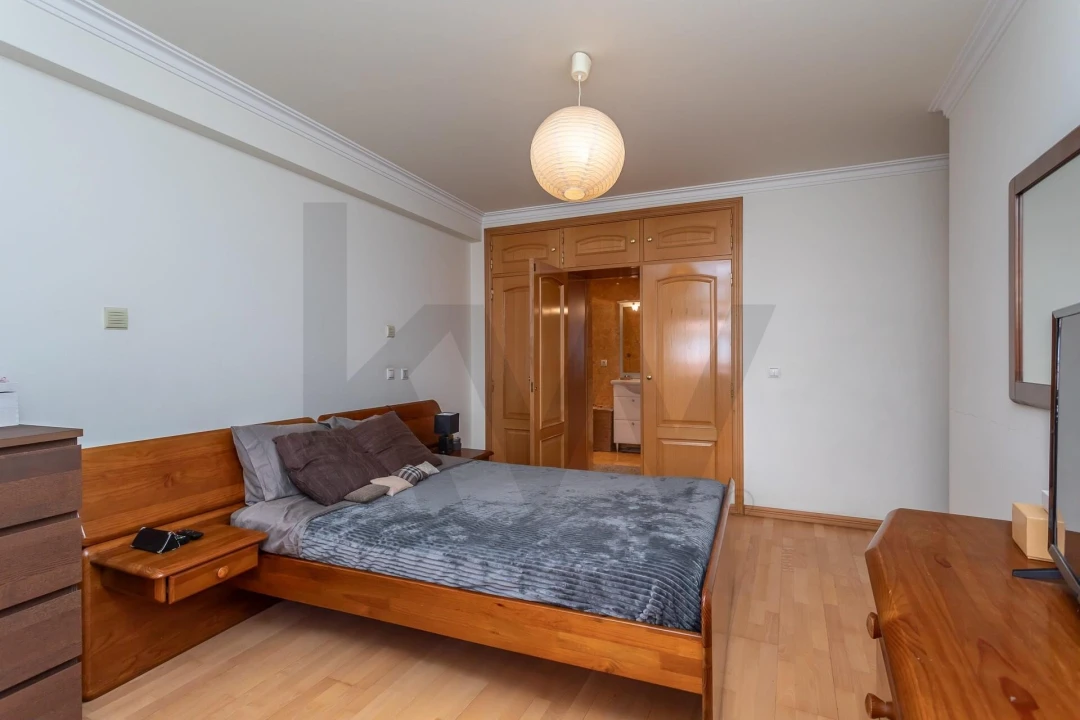Apartamento T3 para Venda em Alcabideche Foto 8