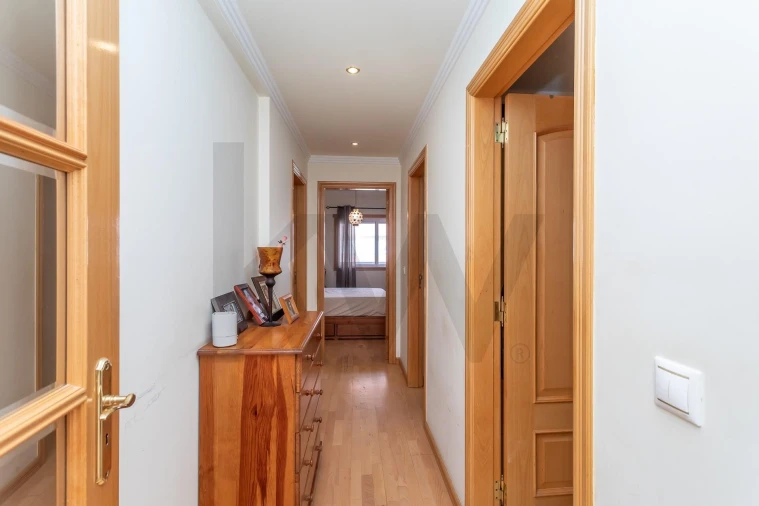 Apartamento T3 para Venda em Alcabideche Foto 5