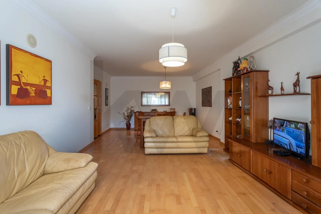 Apartamento T3 para Venda em Alcabideche Foto 15