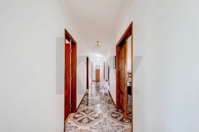 Moradia T4 para Venda em Maceira