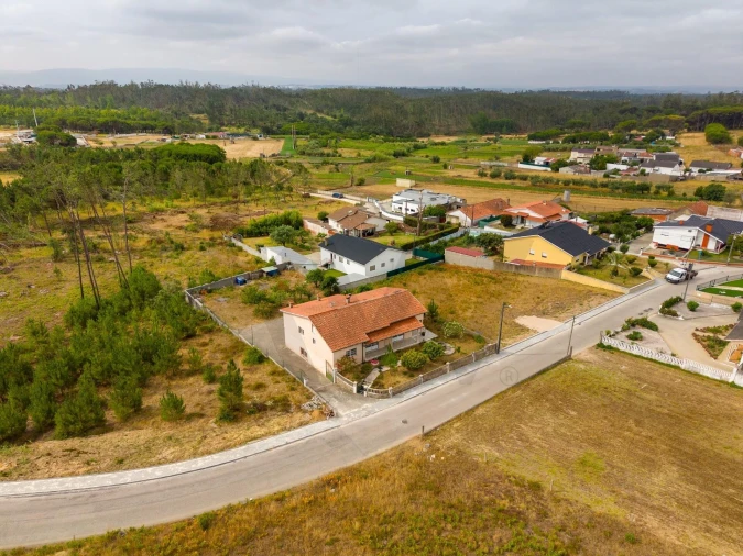 Moradia T4 para Venda em Maceira Foto 32