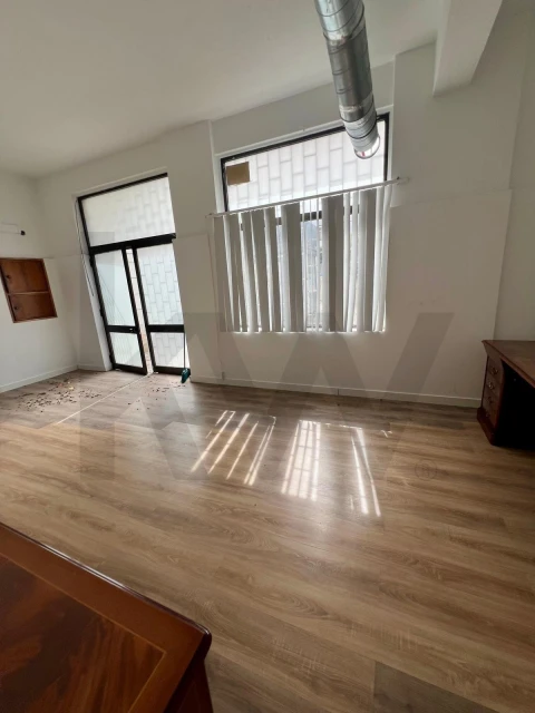 Loja para Venda em Odivelas