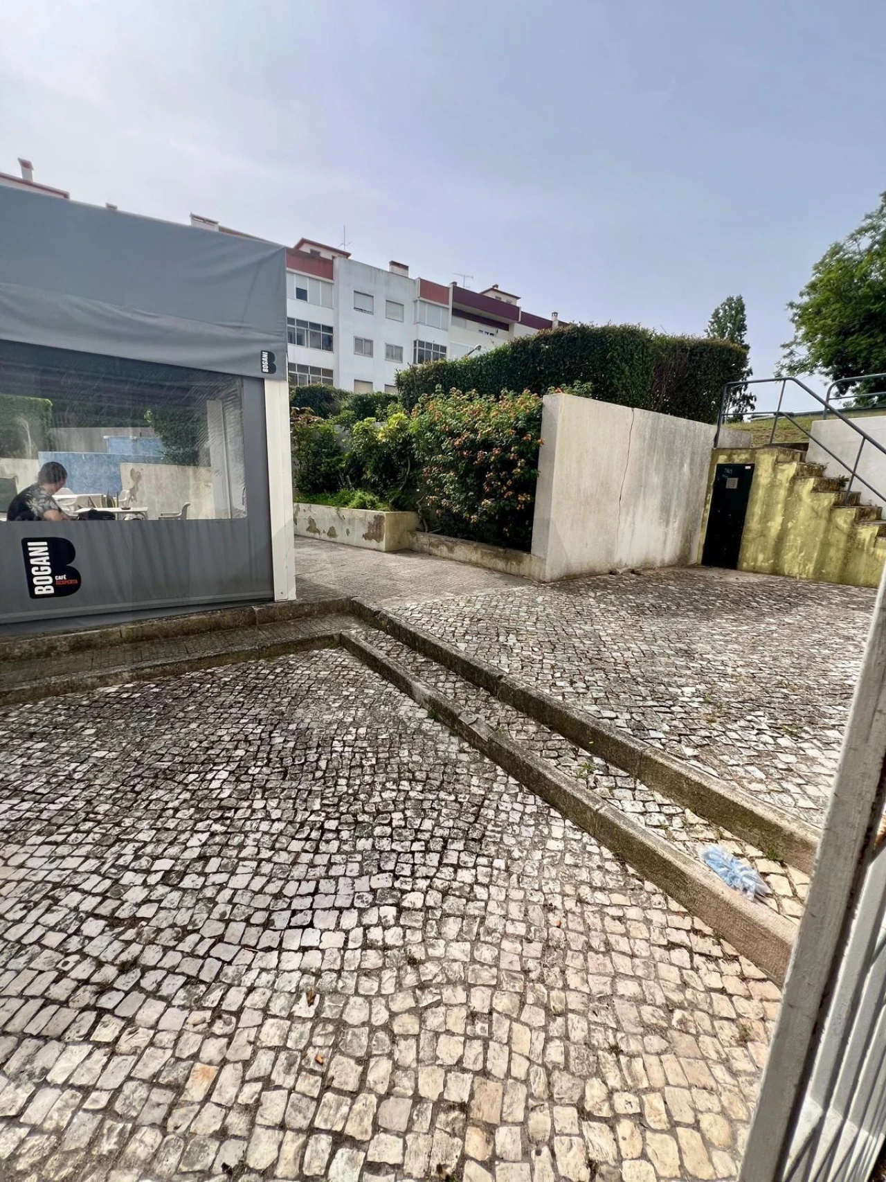Loja para Venda em Odivelas Foto 16