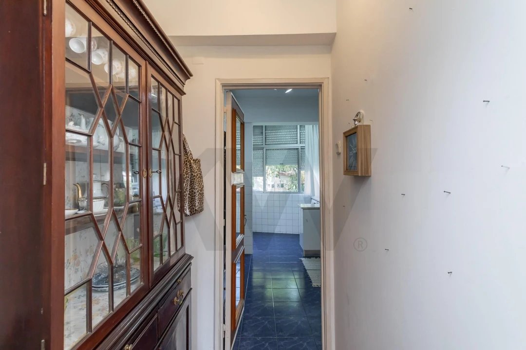 Apartamento T4 para Venda em Alfragide Foto 33