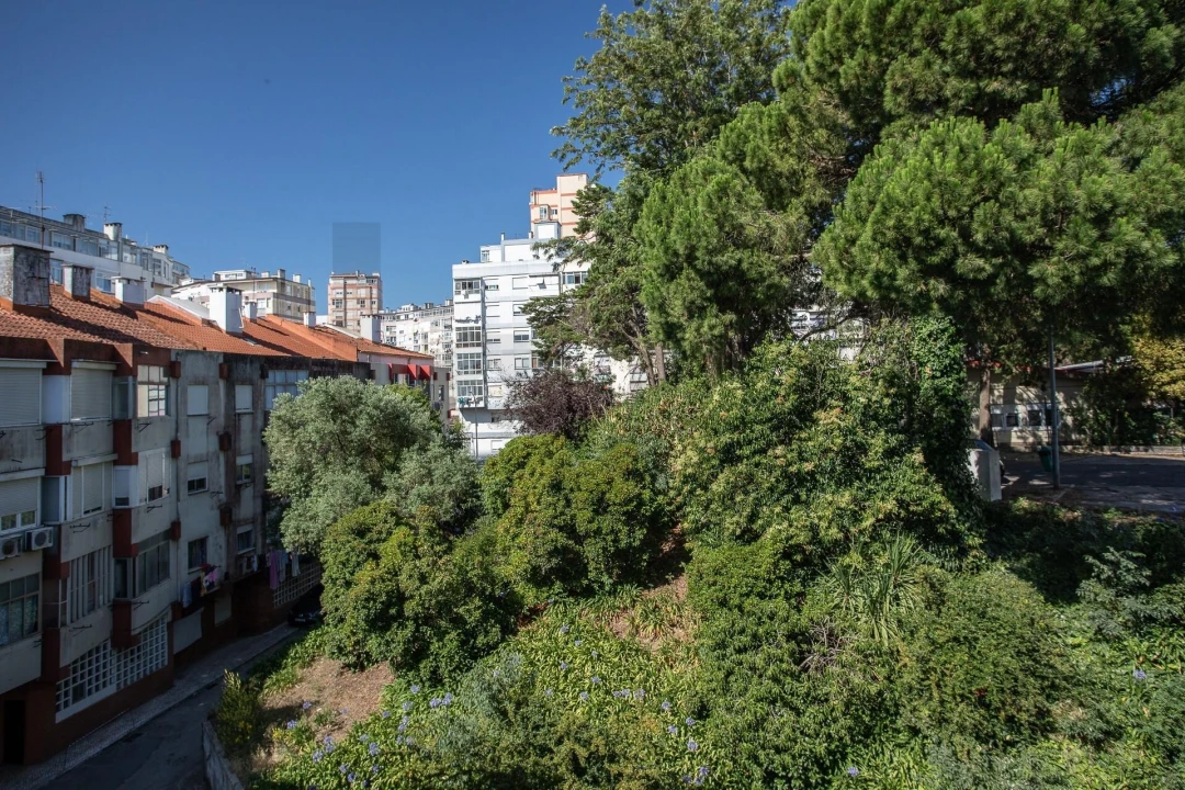 Apartamento T4 para Venda em Alfragide Foto 27