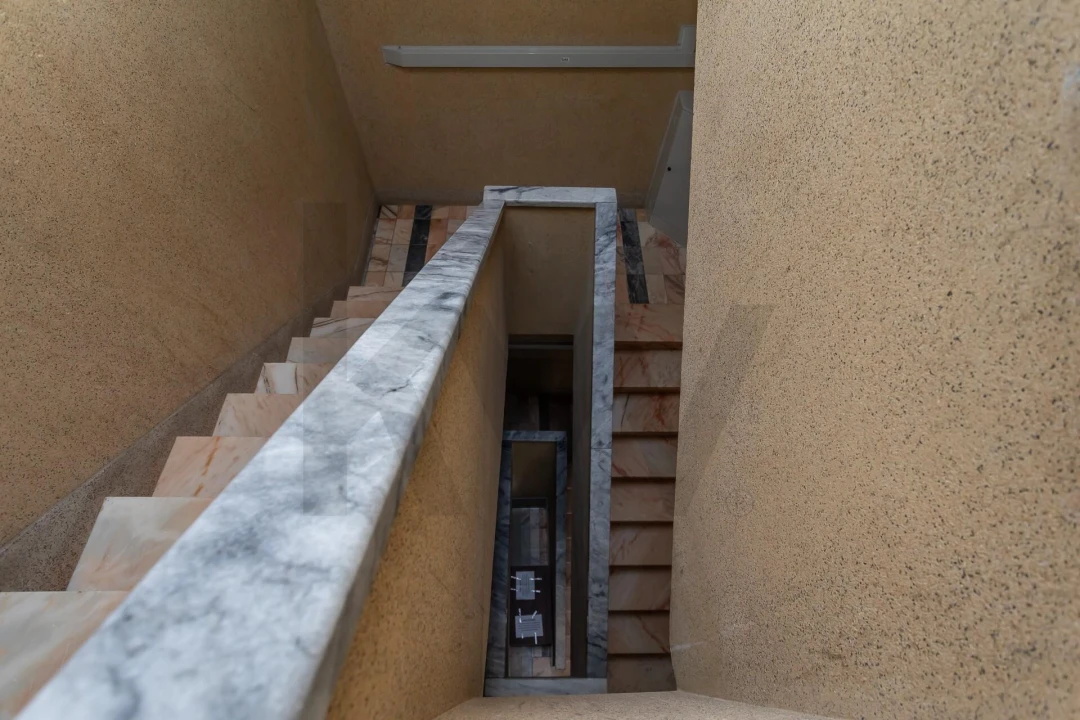 Apartamento T4 para Venda em Alfragide Foto 43