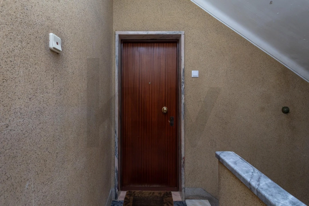 Apartamento T4 para Venda em Alfragide Foto 42