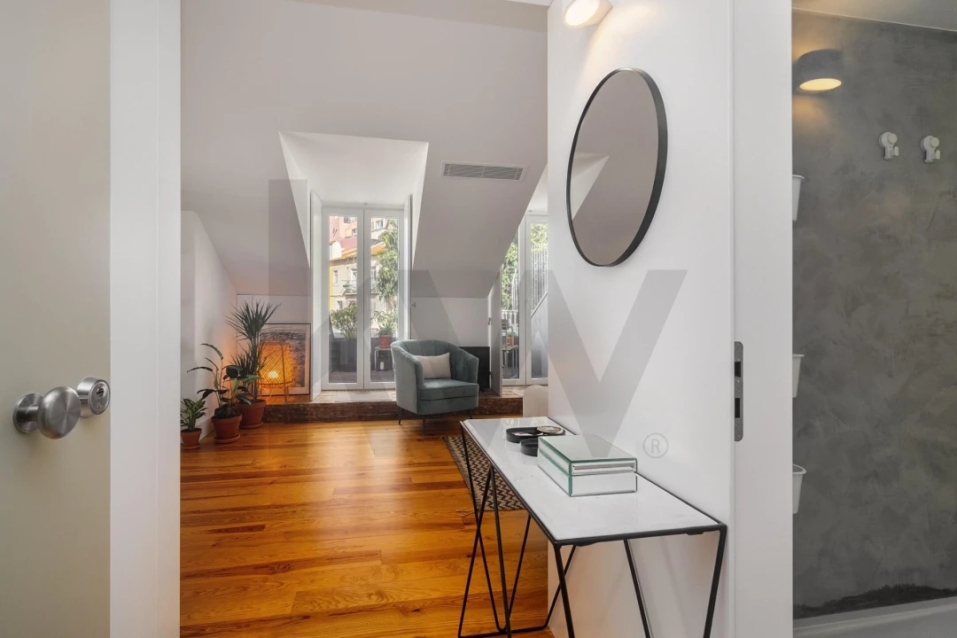 Apartamento T1 para Venda em Santa Maria Maior Foto 2