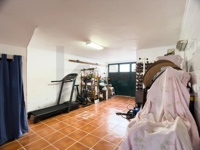 Moradia T5 para Venda em Fajã de Baixo Foto 14