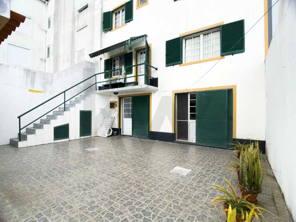 Moradia T5 para Venda em Fajã de Baixo Foto 20