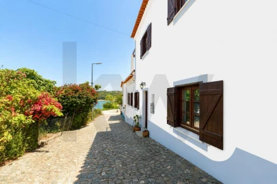 Moradia T3 para Venda em Vila Nova de Milfontes