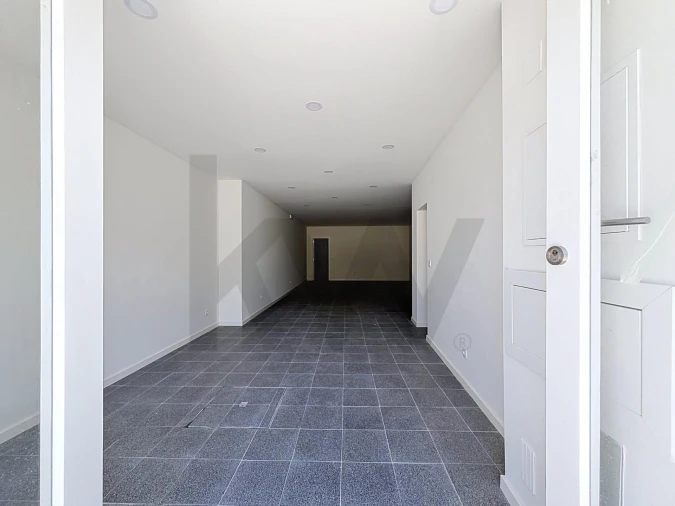 Loja para Arrendamento em Belém Foto 21