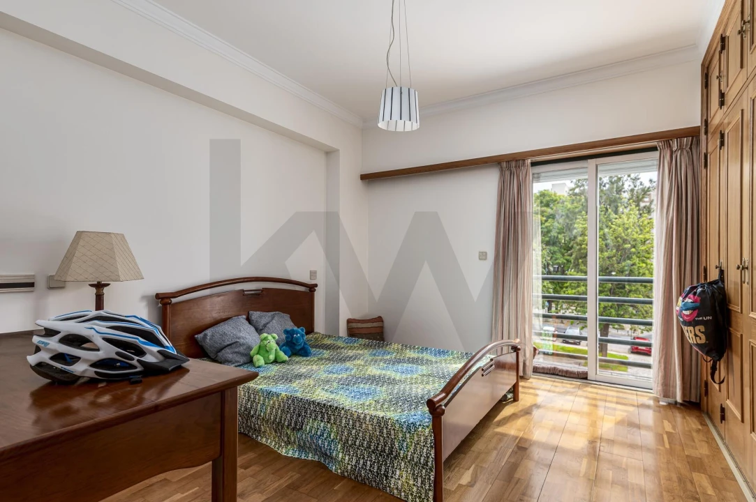 Apartamento T2 para Arrendamento em Lumiar Foto 14