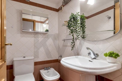Apartamento T2 para Arrendamento em Lumiar