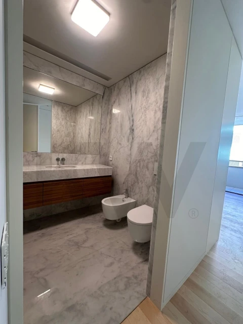 Apartamento T2 para Venda em Lordelo do Ouro e Massarelos