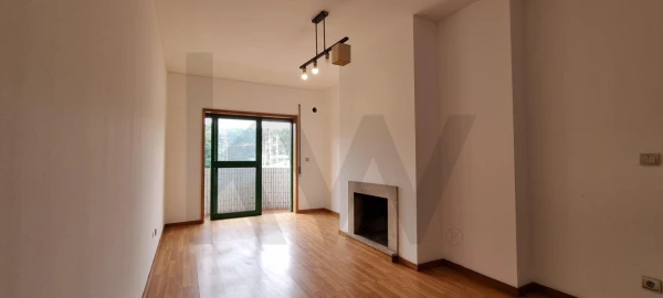Apartamento T2 para Venda em Fânzeres e São Pedro da Cova