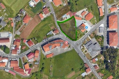 Terreno para Venda em Nogueira do Cravo e Pindelo
