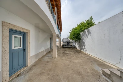 Moradia T5 para Venda em Meia Via