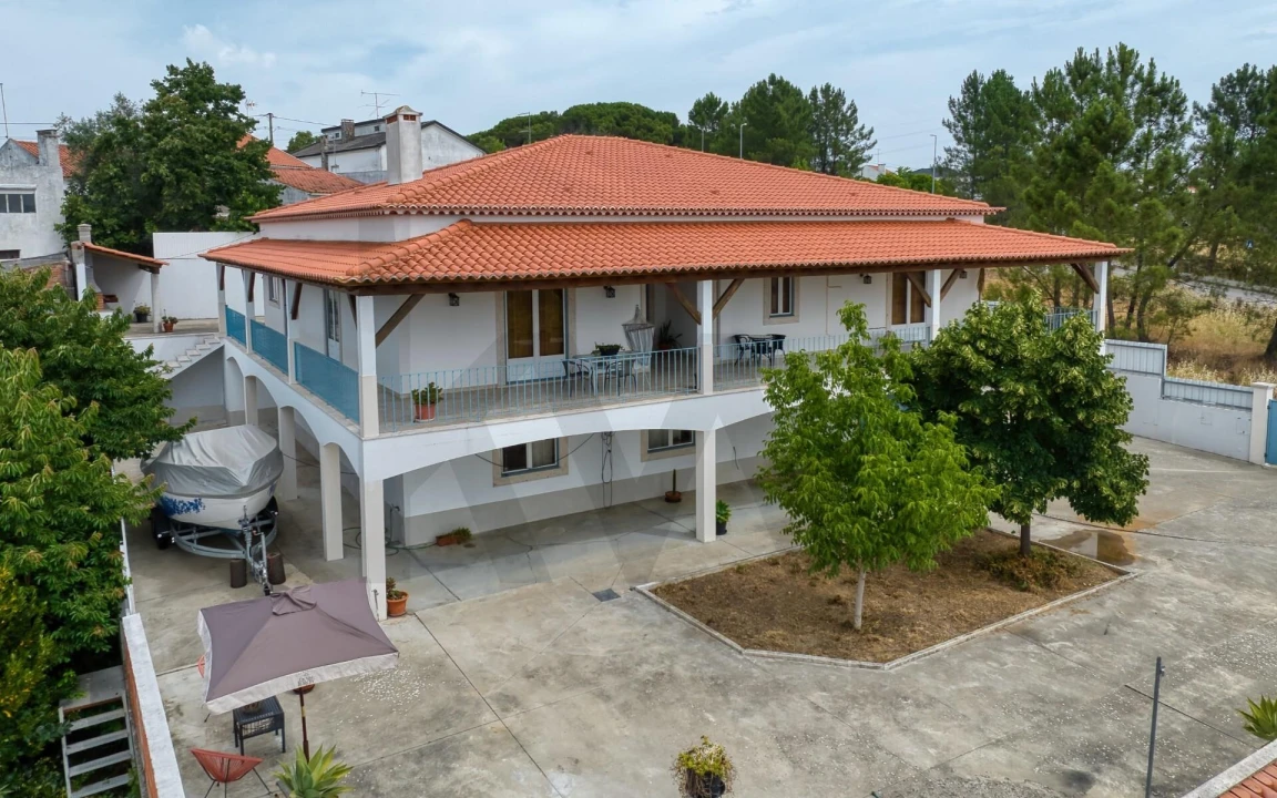 Moradia T5 para Venda em Meia Via Foto 10