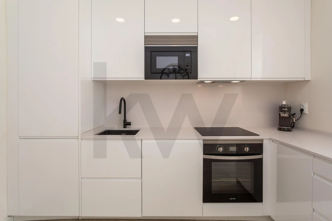 Apartamento T3 para Arrendamento em Arroios Foto 25