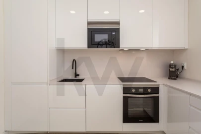 Apartamento T3 para Arrendamento em Arroios