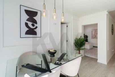 Apartamento T3 para Arrendamento em Arroios