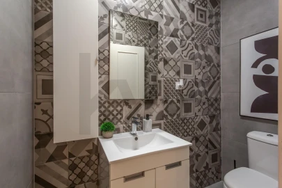 Apartamento T3 para Arrendamento em Arroios