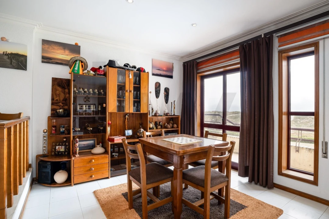 Apartamento T3 para Venda em Mindelo Foto 8