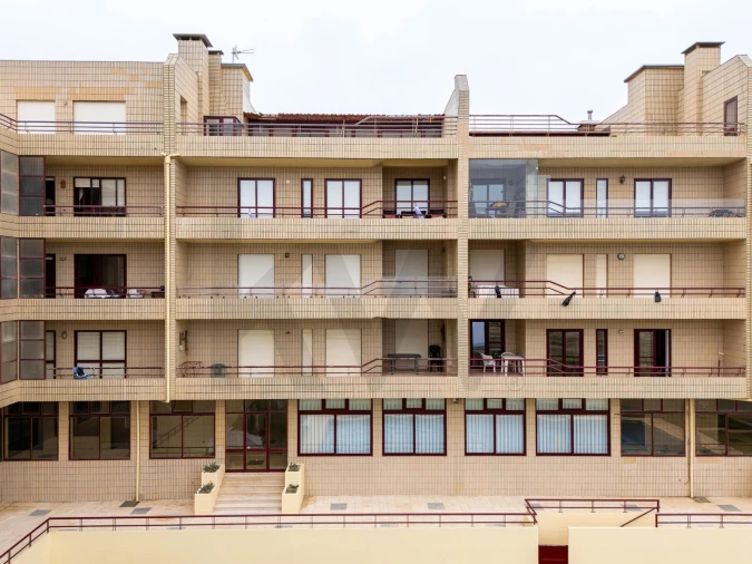 Apartamento T3 para Venda em Mindelo Foto 26