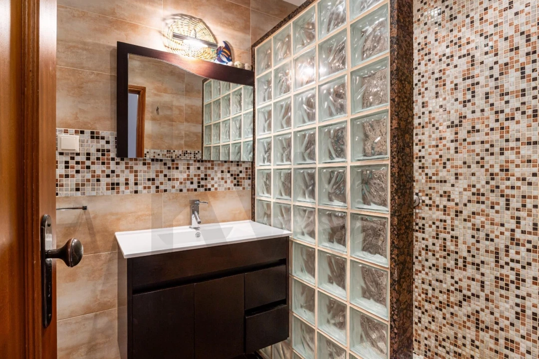 Apartamento T3 para Venda em Mindelo Foto 18