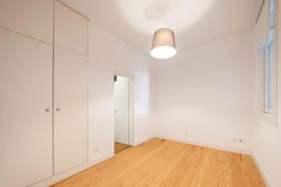 Apartamento T3 para Venda em Arroios