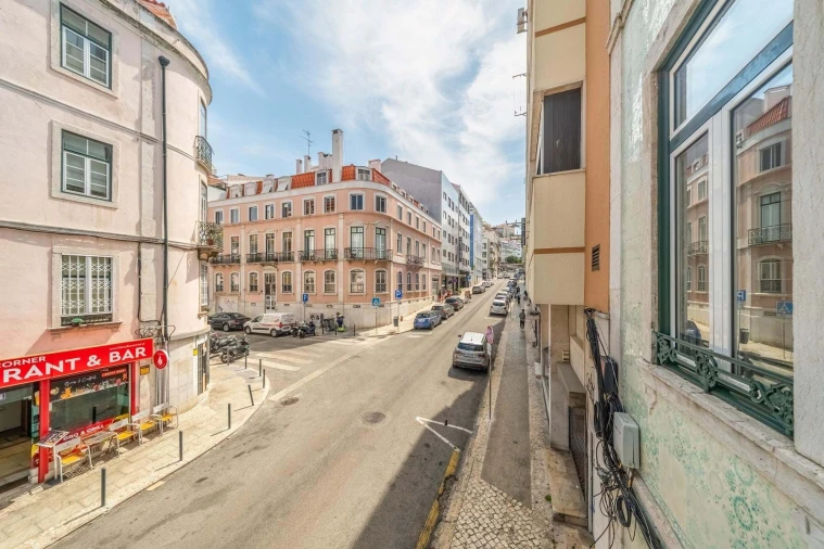 Apartamento T3 para Venda em Arroios Foto 22