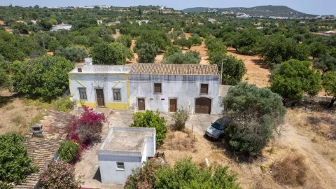 Moradia T2 para Venda em Loule (São Clemente)